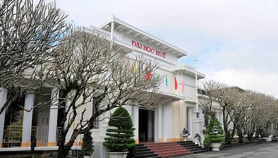 Hue University