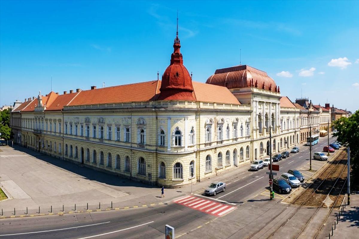 University of Oradea University of Oradea