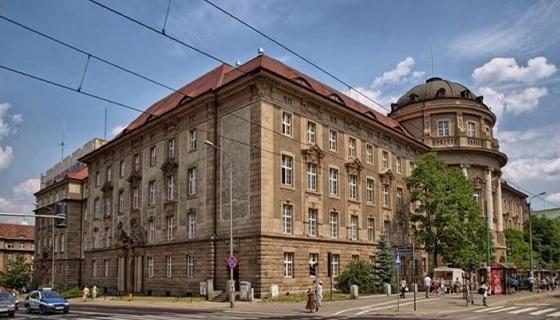 Poznan University of Medical Science Poznan University of Medical Science