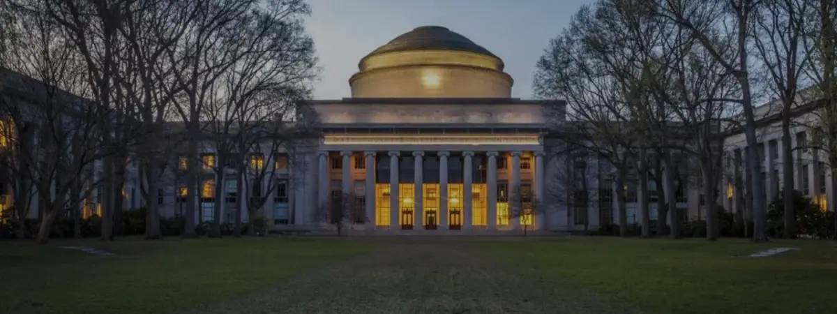Massachusetts Institute of Technology Massachusetts Institute of Technology