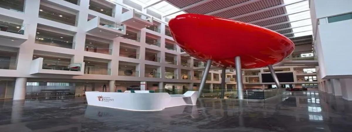 Study in Southampton Solent University Study in Southampton Solent University